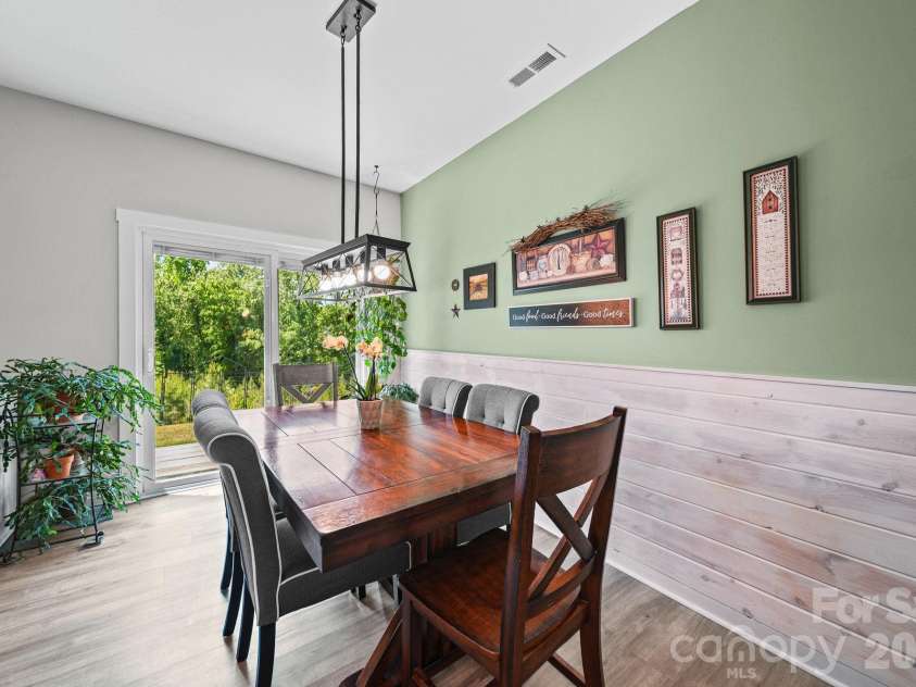 715 Lexington Drive, Albemarle, NC 28001.  MLS# CAR4378168, YatesRealty ID 22142. Dining Area