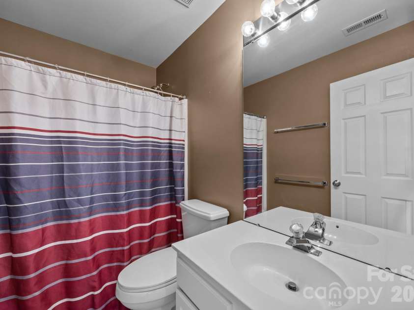 11926 Hawick Valley Lane, Charlotte, NC 28277.  MLS# CAR4333536, YatesRealty ID 22147. 