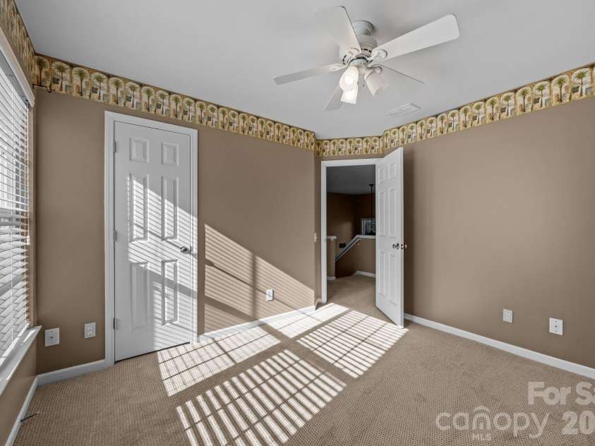 11926 Hawick Valley Lane, Charlotte, NC 28277.  MLS# CAR4333536, YatesRealty ID 22147. 