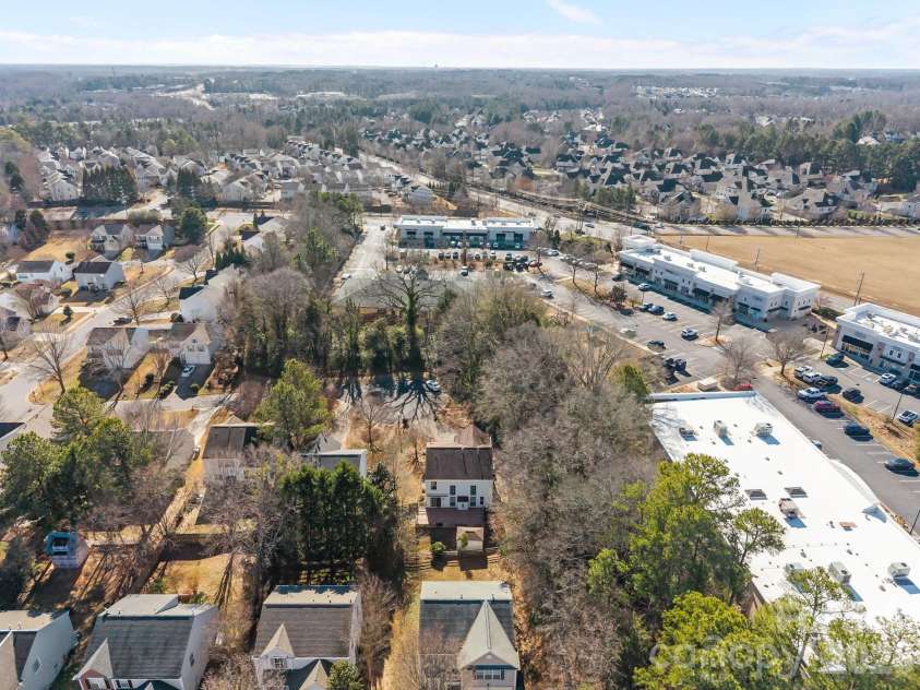 11926 Hawick Valley Lane, Charlotte, NC 28277.  MLS# CAR4333536, YatesRealty ID 22147. 