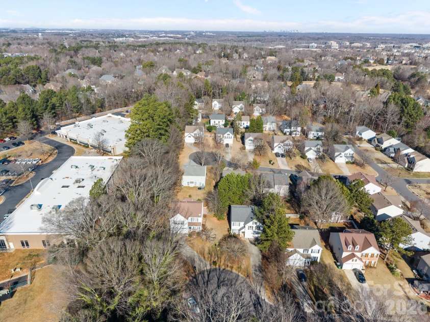11926 Hawick Valley Lane, Charlotte, NC 28277.  MLS# CAR4333536, YatesRealty ID 22147. 