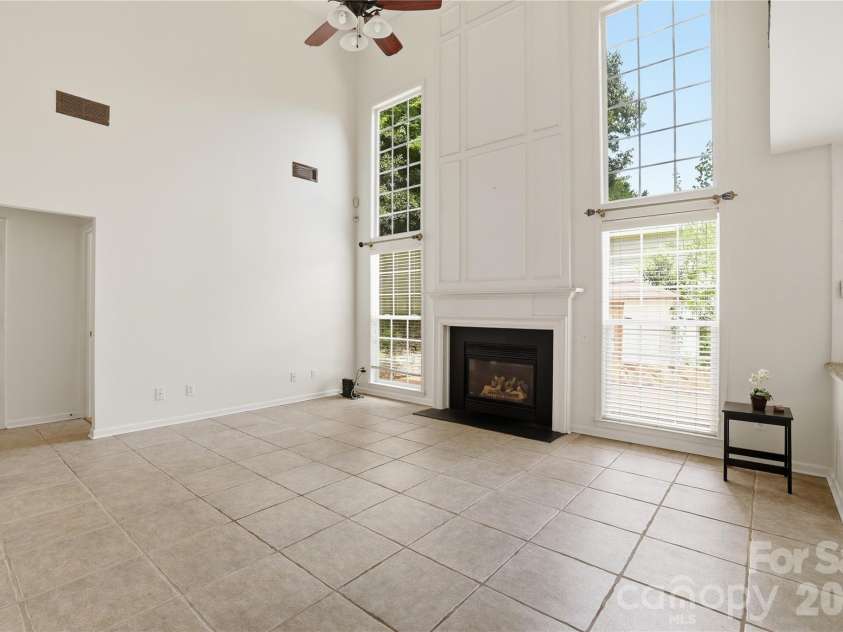 11926 Hawick Valley Lane, Charlotte, NC 28277.  MLS# CAR4333536, YatesRealty ID 22147. 