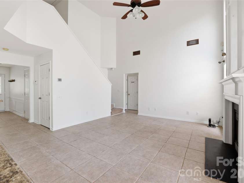 11926 Hawick Valley Lane, Charlotte, NC 28277.  MLS# CAR4333536, YatesRealty ID 22147. 
