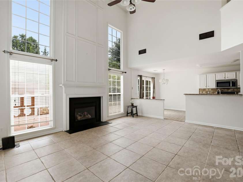 11926 Hawick Valley Lane, Charlotte, NC 28277.  MLS# CAR4333536, YatesRealty ID 22147. 