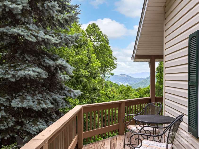 73 Pika Lane, Waynesville, NC 28785.  MLS# CAR4270481, YatesRealty ID 22149. 