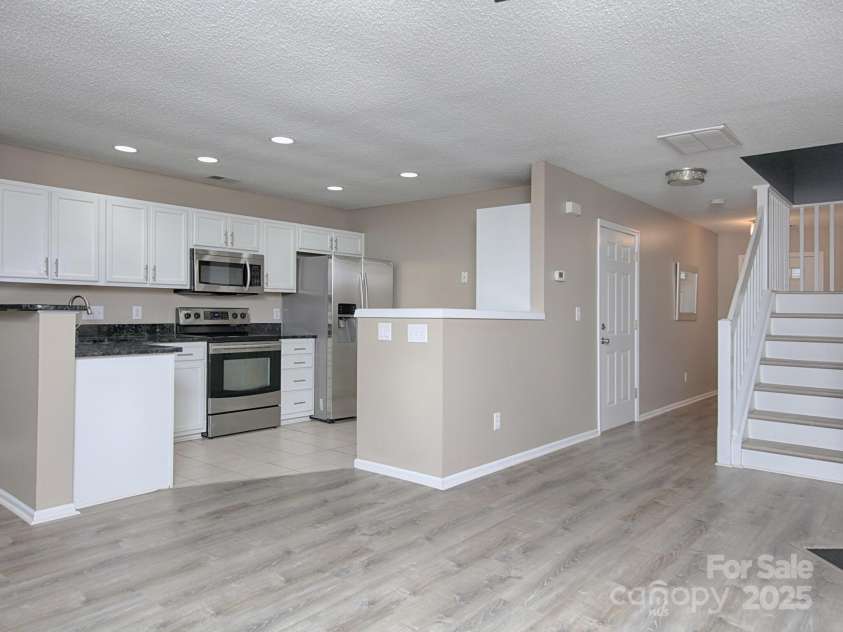 11911 Maria Ester Court, Charlotte, NC 28277.  MLS# CAR4234554, YatesRealty ID 2215. 