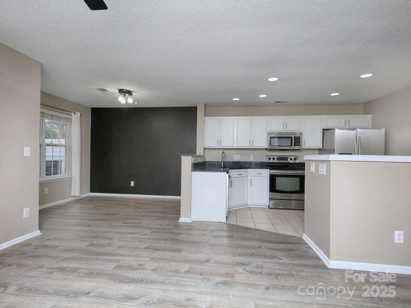 11911 Maria Ester Court, Charlotte, NC 28277.  MLS# CAR4234554, YatesRealty ID 2215. 