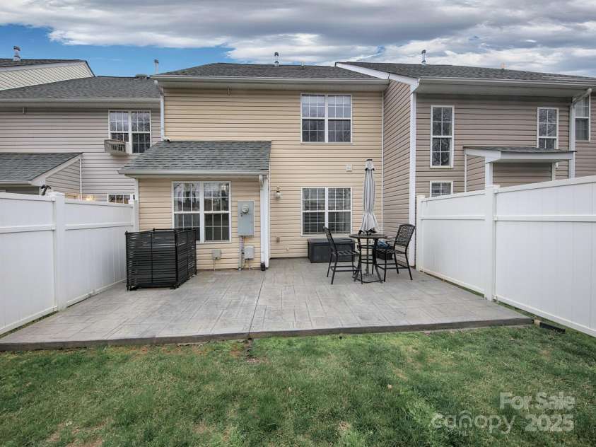11911 Maria Ester Court, Charlotte, NC 28277.  MLS# CAR4234554, YatesRealty ID 2215. 