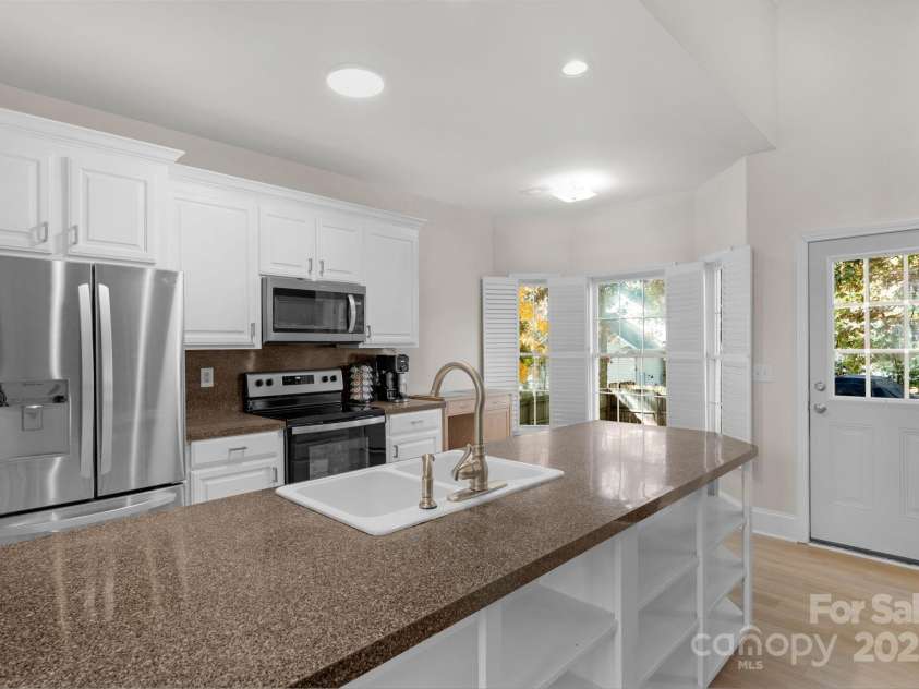 2227 Keswick Lane, Rock Hill, SC 29732.  MLS# CAR4321718, YatesRealty ID 2215. 