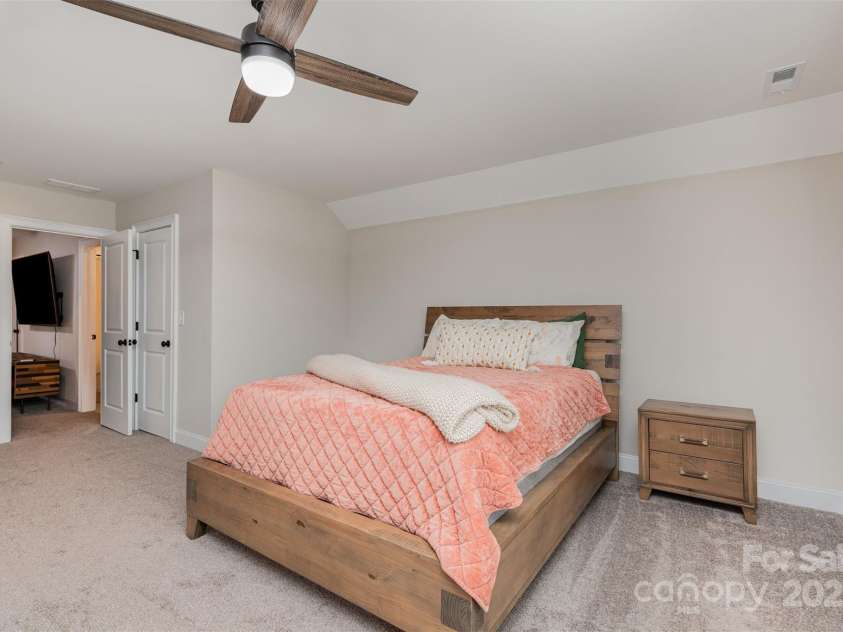 974 Armstrong Road, Belmont, NC 28012.  MLS# CAR4310763, YatesRealty ID 2215. 