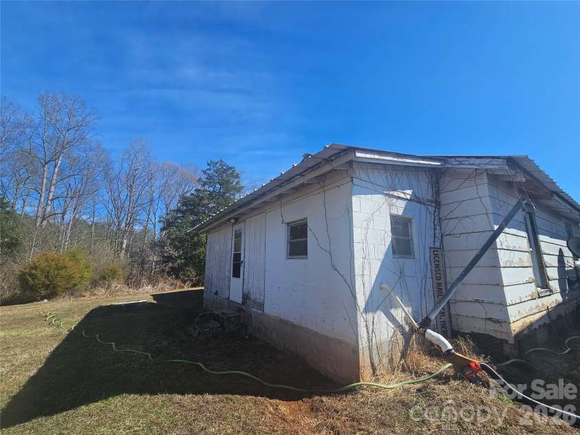 126 Susan Road, Casar, NC 28020.  MLS# CAR4362520, YatesRealty ID 22154. 