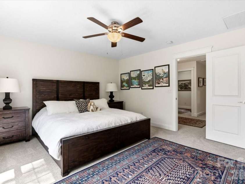 15 Quail Hollow Drive, Arden, NC 28704.  MLS# CAR4372474, YatesRealty ID 22155. 