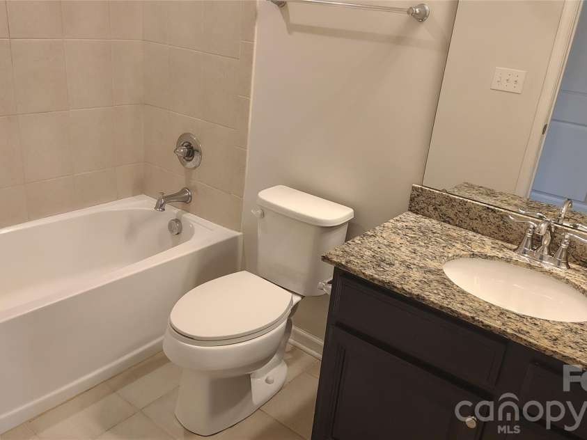 11044 Telegraph Road, Concord, NC 28027.  MLS# CAR4410419, YatesRealty ID 22156. 2nd Floor Hallway Bath