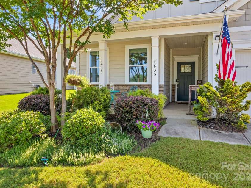 3835 Norman View Drive, Sherrills Ford, NC 28673.  MLS# CAR4274755, YatesRealty ID 22157. 