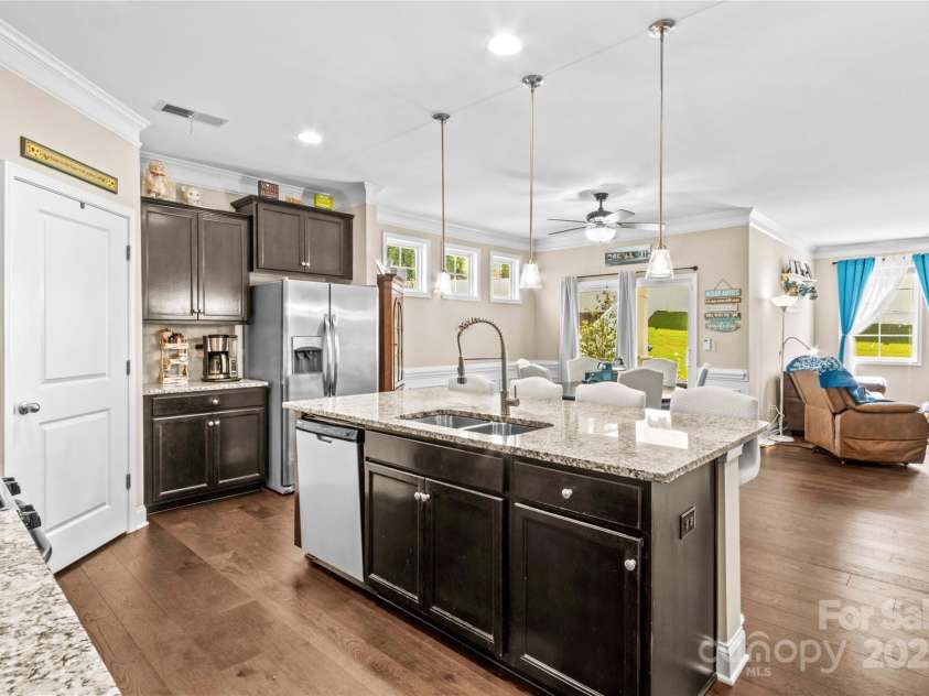 3835 Norman View Drive, Sherrills Ford, NC 28673.  MLS# CAR4274755, YatesRealty ID 22157. 