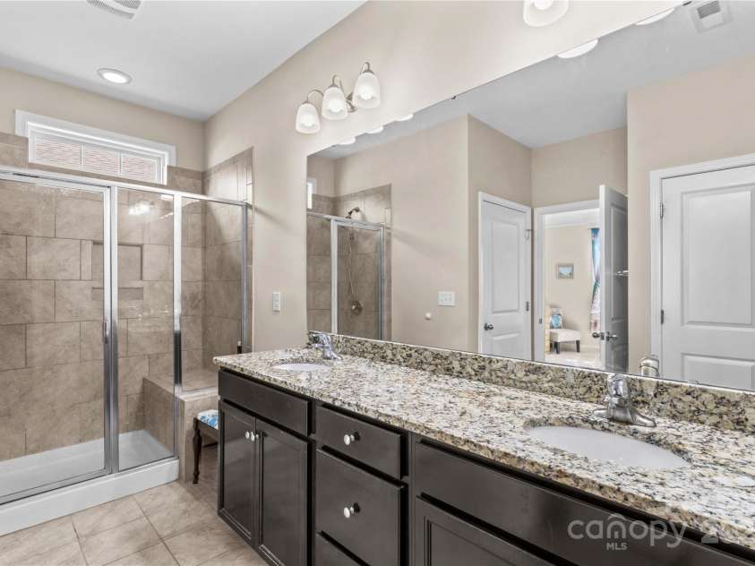 3835 Norman View Drive, Sherrills Ford, NC 28673.  MLS# CAR4274755, YatesRealty ID 22157. 