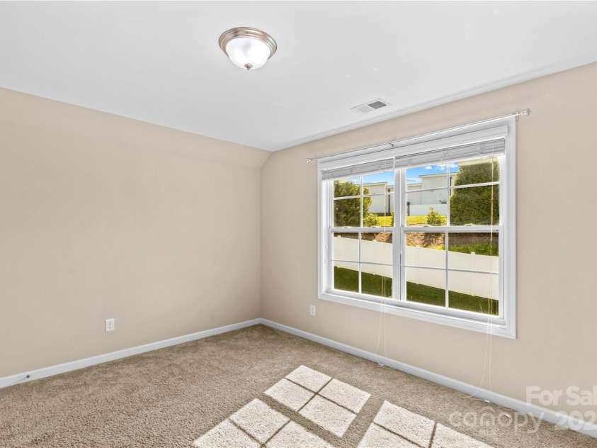 3835 Norman View Drive, Sherrills Ford, NC 28673.  MLS# CAR4274755, YatesRealty ID 22157. 