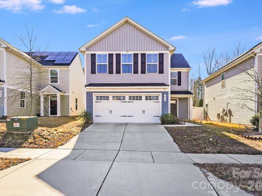 5019 Downhaul Drive, Charlotte, NC 28269.  MLS# CAR4335185, YatesRealty ID 22158. 