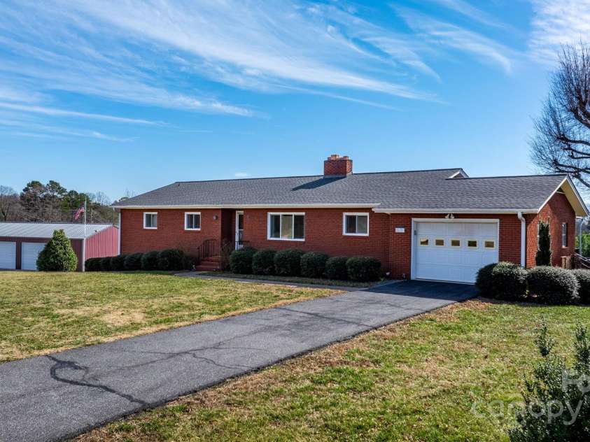 63 Wagner Road, Taylorsville, NC 28681.  MLS# CAR4220675, YatesRealty ID 2216. 