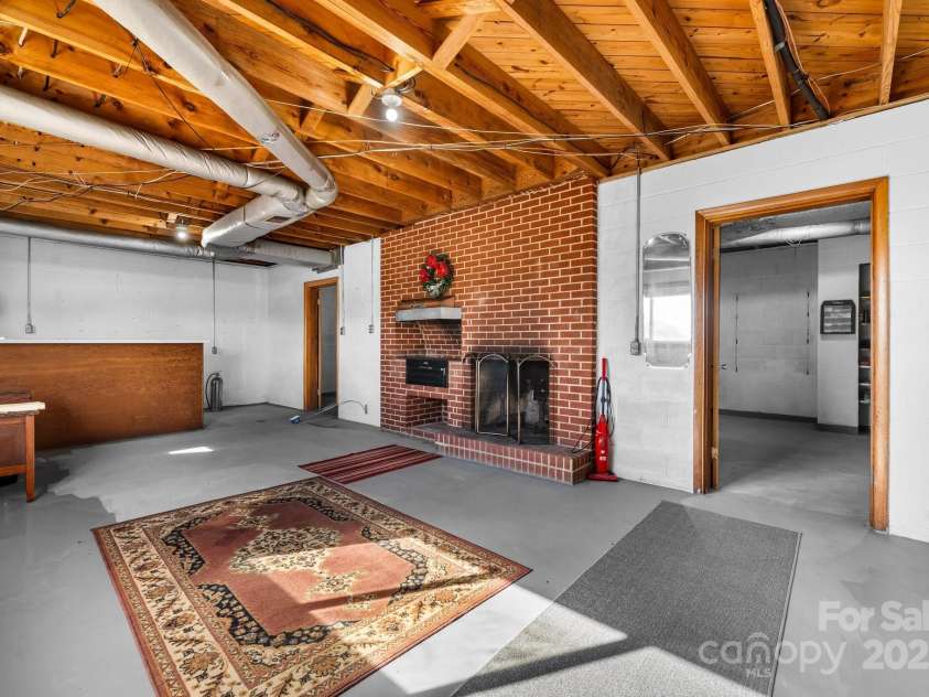 63 Wagner Road, Taylorsville, NC 28681.  MLS# CAR4220675, YatesRealty ID 2216. 