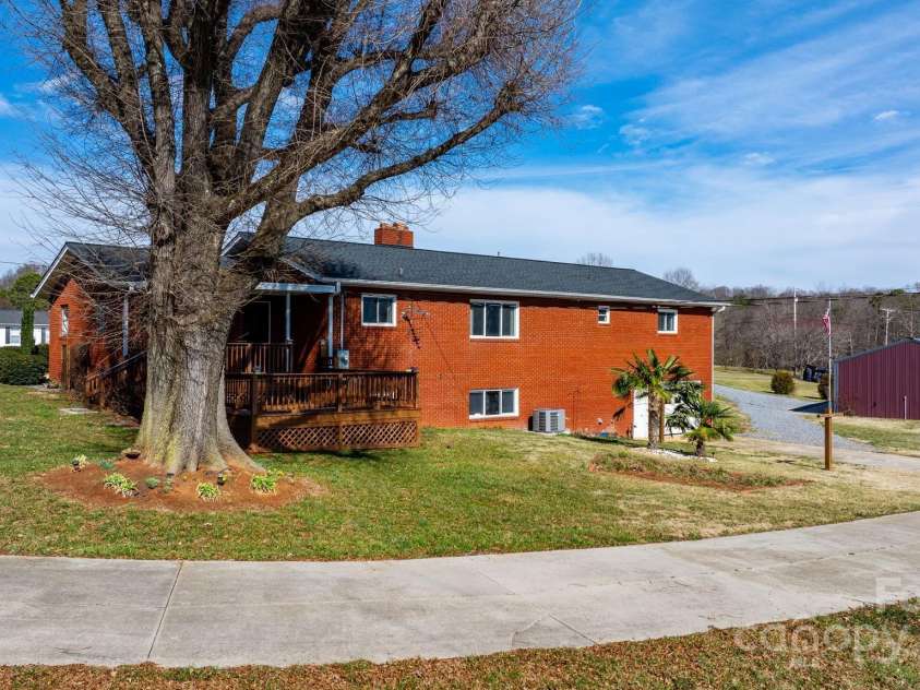 63 Wagner Road, Taylorsville, NC 28681.  MLS# CAR4220675, YatesRealty ID 2216. 