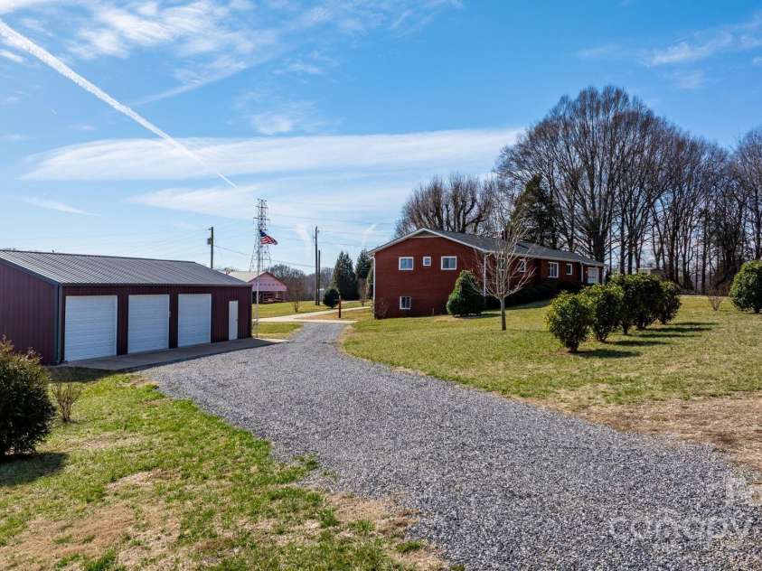 63 Wagner Road, Taylorsville, NC 28681.  MLS# CAR4220675, YatesRealty ID 2216. 