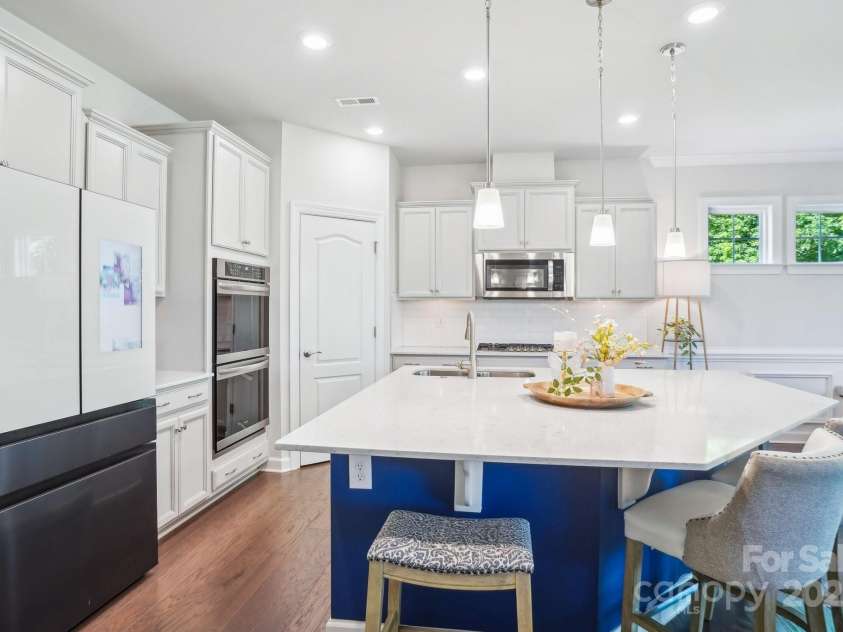 16427 Cozy Cove Road, Charlotte, NC 28278.  MLS# CAR4252546, YatesRealty ID 22162. 
