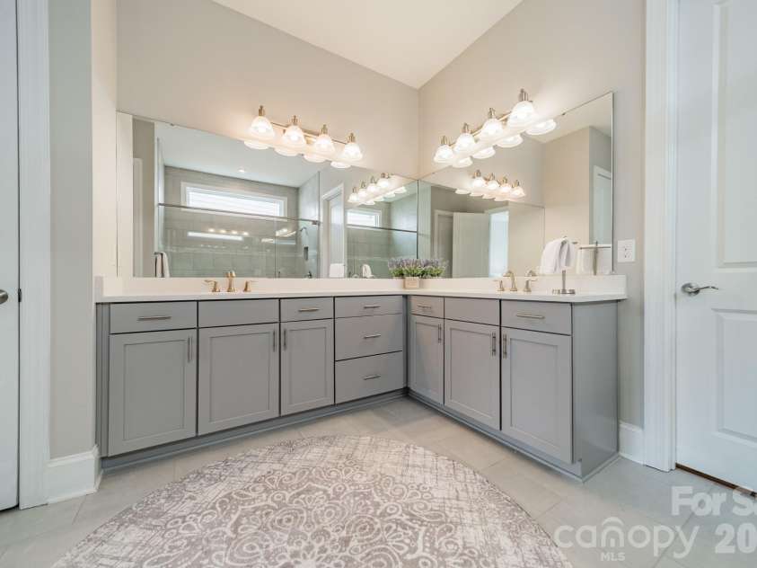 1010 Carlyle Lane, Monroe, NC 28110.  MLS# CAR4363863, YatesRealty ID 22163. 