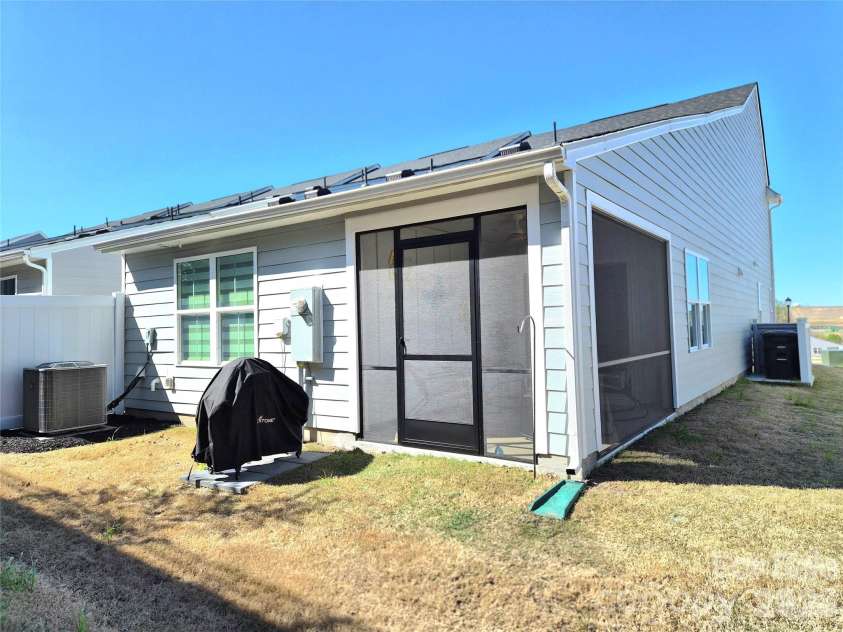 115 Jameson Park Drive, Troutman, NC 28166.  MLS# CAR4402004, YatesRealty ID 22164. 