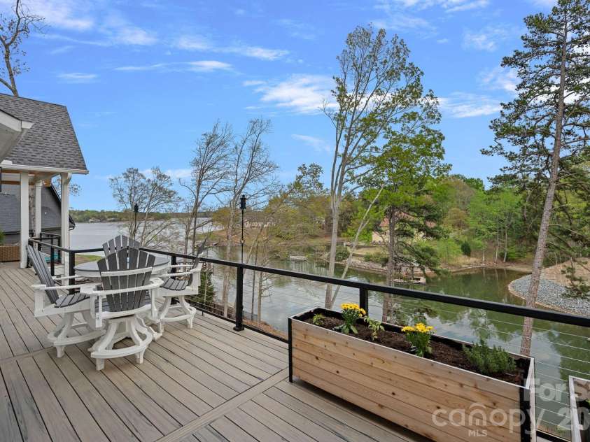 5907 Kiowa Road, Clover, SC 29710.  MLS# CAR4368732, YatesRealty ID 22165. 