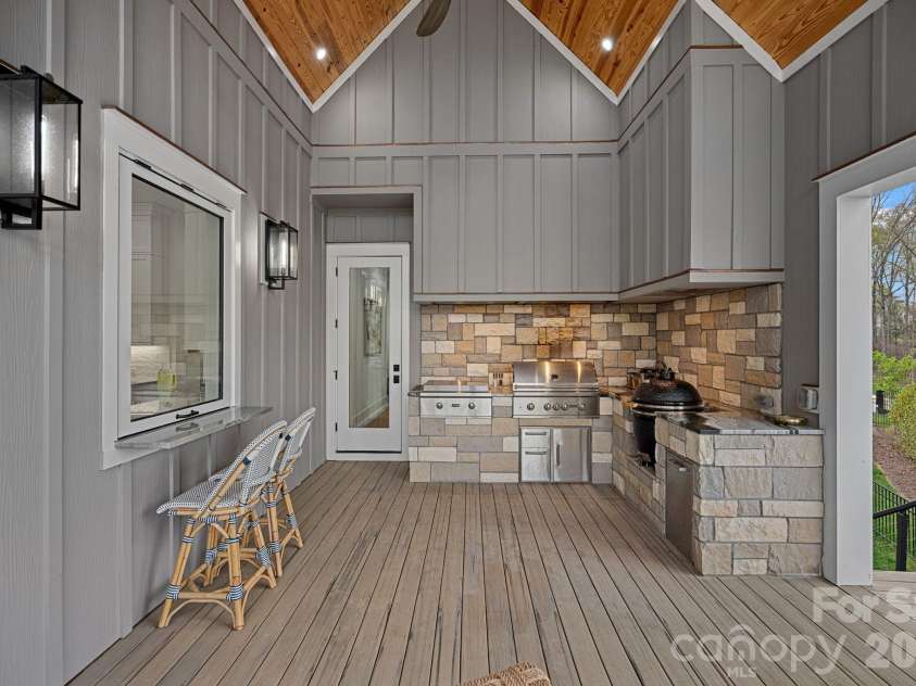 5907 Kiowa Road, Clover, SC 29710.  MLS# CAR4368732, YatesRealty ID 22165. 