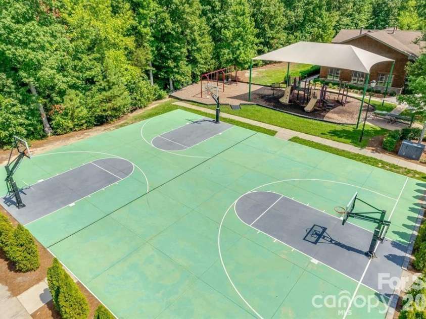 4019 Orchid Way, Tega Cay, SC 29708.  MLS# CAR4369824, YatesRealty ID 22166. 
