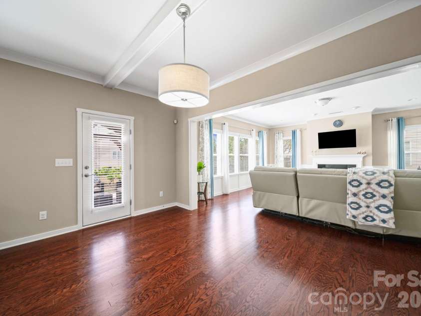 4019 Orchid Way, Tega Cay, SC 29708.  MLS# CAR4369824, YatesRealty ID 22166. Breakfast Area