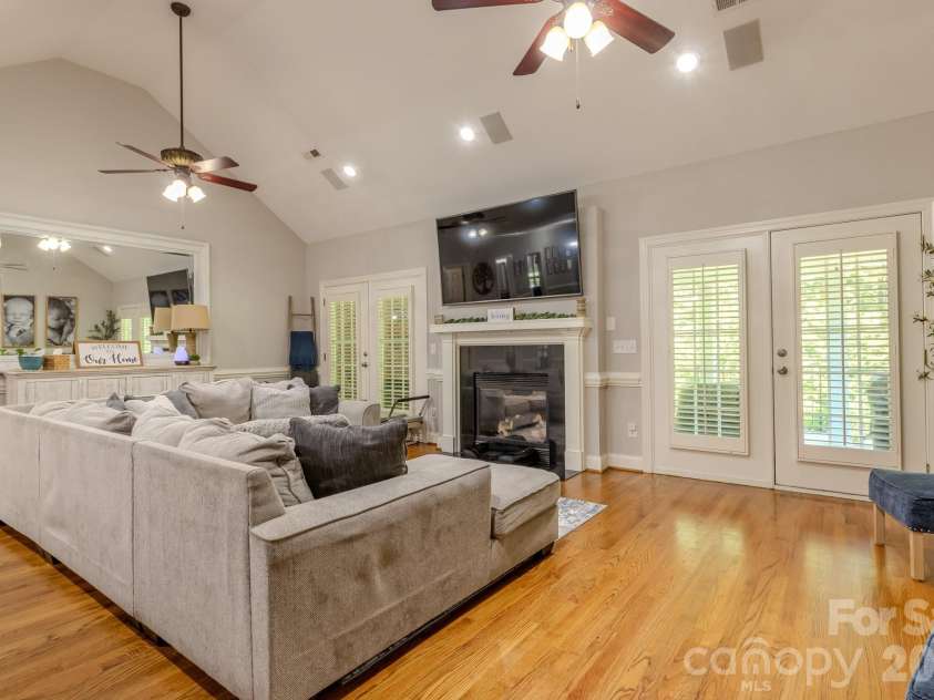 218 Kaitlyn Lane, Kings Mountain, NC 28086.  MLS# CAR4371077, YatesRealty ID 22167. 