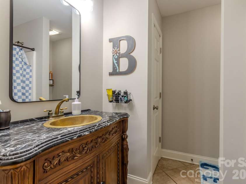 218 Kaitlyn Lane, Kings Mountain, NC 28086.  MLS# CAR4371077, YatesRealty ID 22167. 