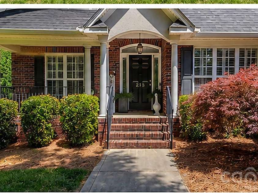 218 Kaitlyn Lane, Kings Mountain, NC 28086.  MLS# CAR4371077, YatesRealty ID 22167. 
