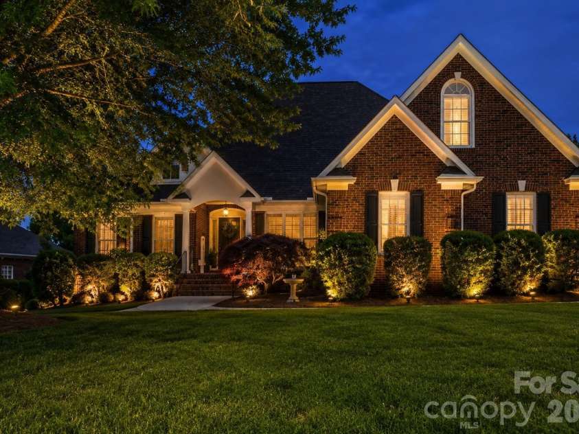 218 Kaitlyn Lane, Kings Mountain, NC 28086.  MLS# CAR4371077, YatesRealty ID 22167. 
