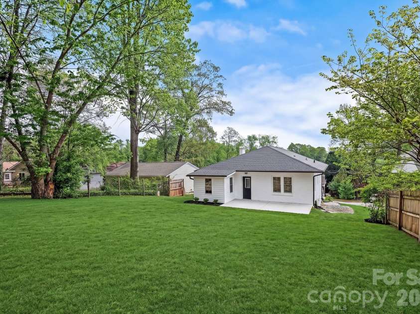 154 Laurel Loop, Asheville, NC 28806.  MLS# CAR4401401, YatesRealty ID 22169. The grass has been digitally enhanced