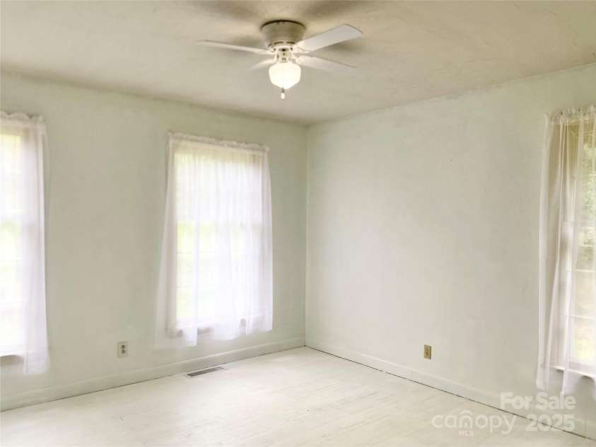 2855 Gheen Road, Salisbury, NC 28147.  MLS# CAR4279320, YatesRealty ID 2217. 