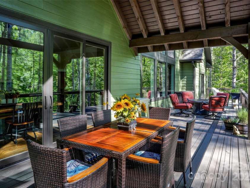 1003 Glory Drive, Morganton, NC 28655.  MLS# CAR4264469, YatesRealty ID 22171. 