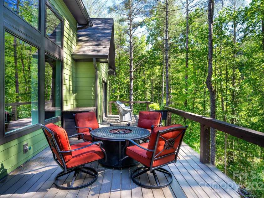 1003 Glory Drive, Morganton, NC 28655.  MLS# CAR4264469, YatesRealty ID 22171. Back Deck