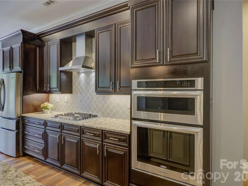 14924 High Bluff Court, Charlotte, NC 28278.  MLS# CAR4361881, YatesRealty ID 22171. 