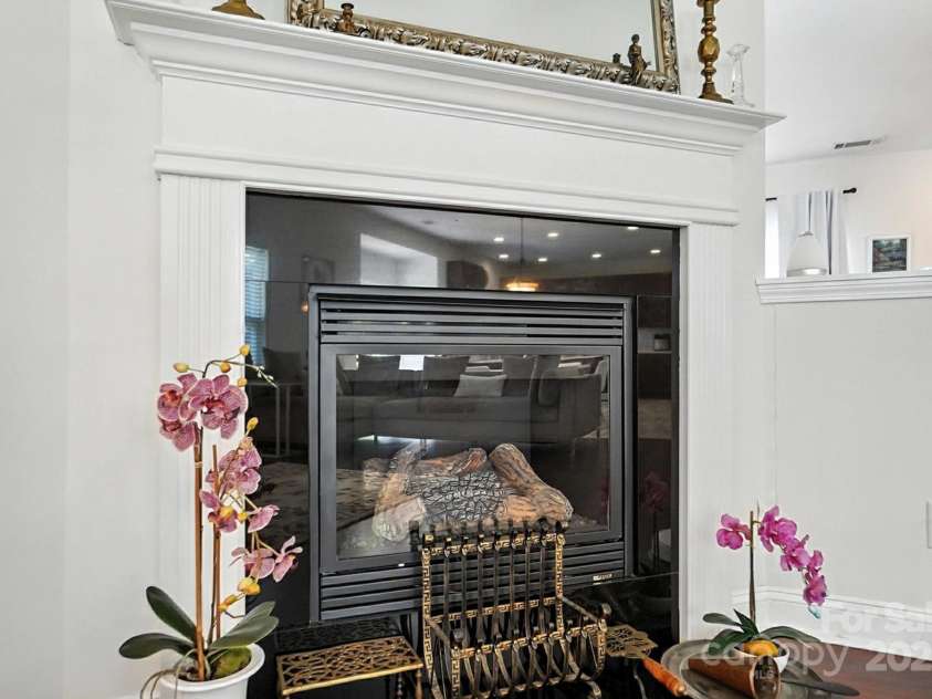 15508 Normans Landing Drive, Charlotte, NC 28273.  MLS# CAR4273570, YatesRealty ID 22172. 