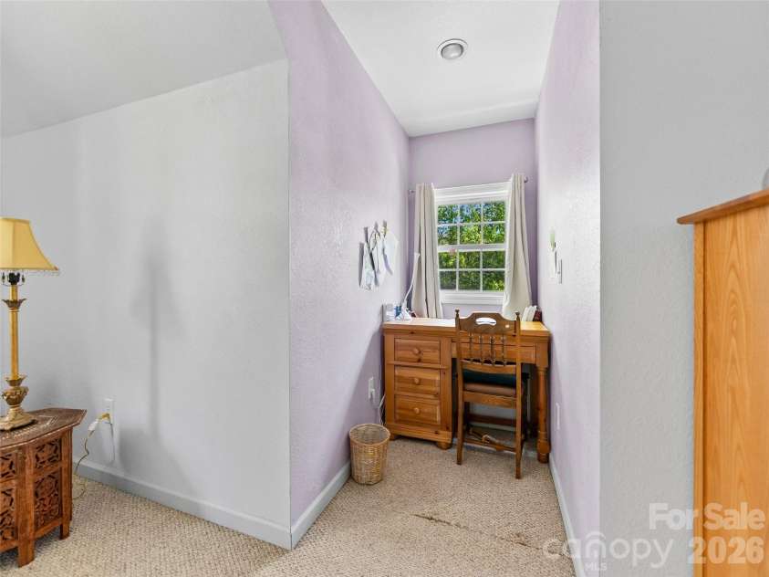 64 Wyoming Road, Asheville, NC 28803.  MLS# CAR4398091, YatesRealty ID 22172. 