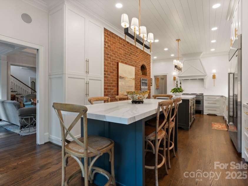 2324 Kingsmill Terrace, Charlotte, NC 28270.  MLS# CAR4272407, YatesRealty ID 22173. 