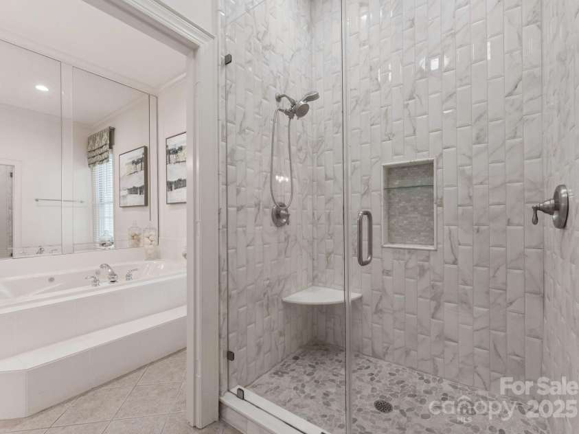 2324 Kingsmill Terrace, Charlotte, NC 28270.  MLS# CAR4272407, YatesRealty ID 22173. 