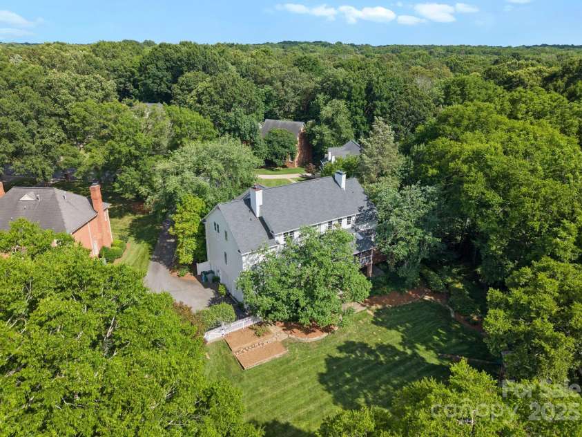 2324 Kingsmill Terrace, Charlotte, NC 28270.  MLS# CAR4272407, YatesRealty ID 22173. 