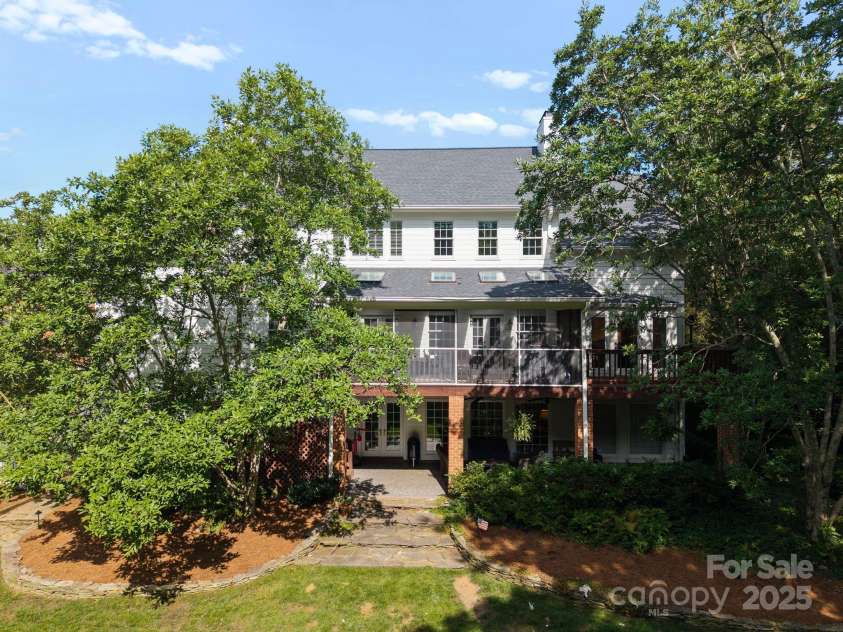 2324 Kingsmill Terrace, Charlotte, NC 28270.  MLS# CAR4272407, YatesRealty ID 22173. 