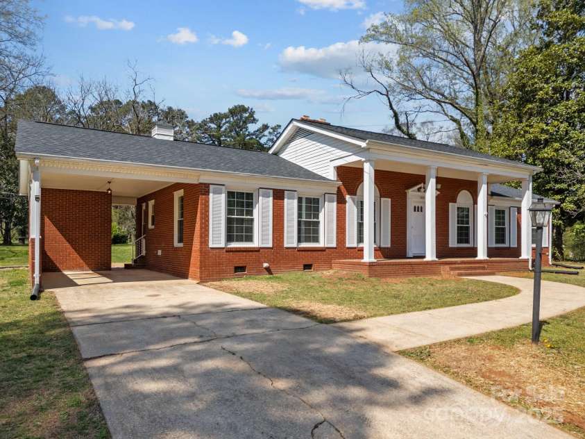 1023 Terrace Drive, Salisbury, NC 28146.  MLS# CAR4239139, YatesRealty ID 22174. 
