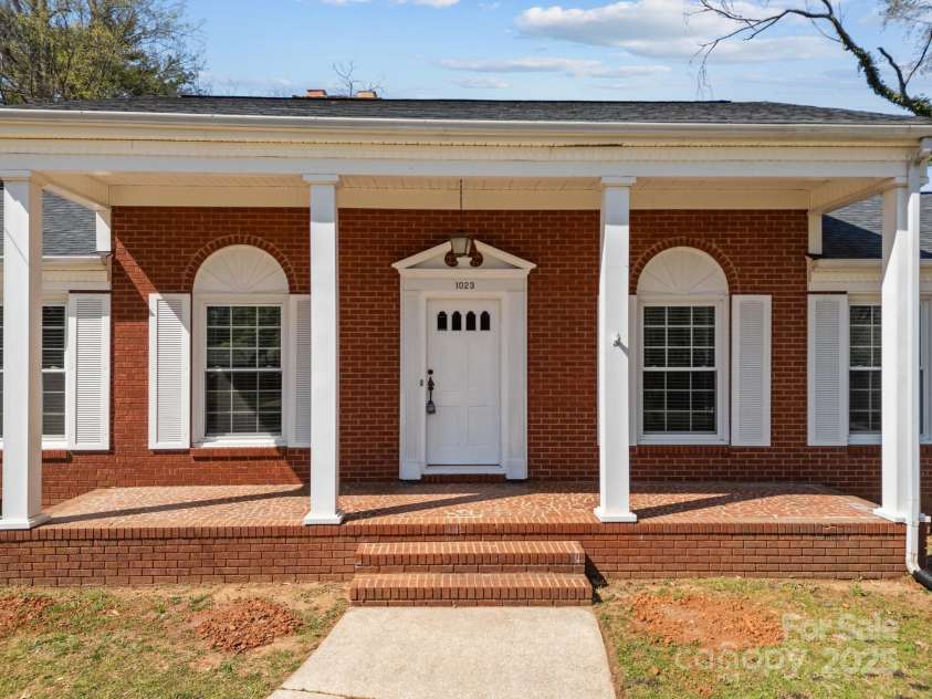 1023 Terrace Drive, Salisbury, NC 28146.  MLS# CAR4239139, YatesRealty ID 22174. 
